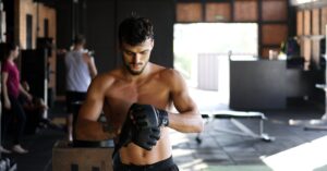 Boxe et Économie : Duel des Sports Professionnels